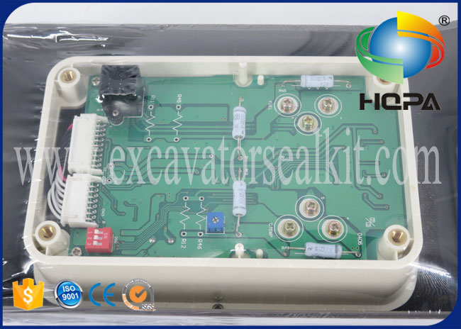 YN59E00002F1 LC59S00001F1 Ekskavatör SK200-6 SK200LC-6 için Monitör Ekran Paneli